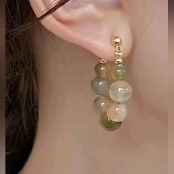 Colorful beaded earrings - Picture 7 of 14